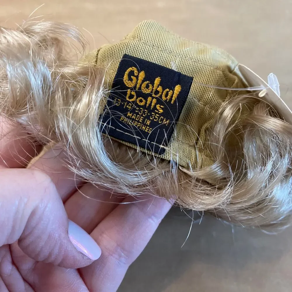 Global Dolls nwt global